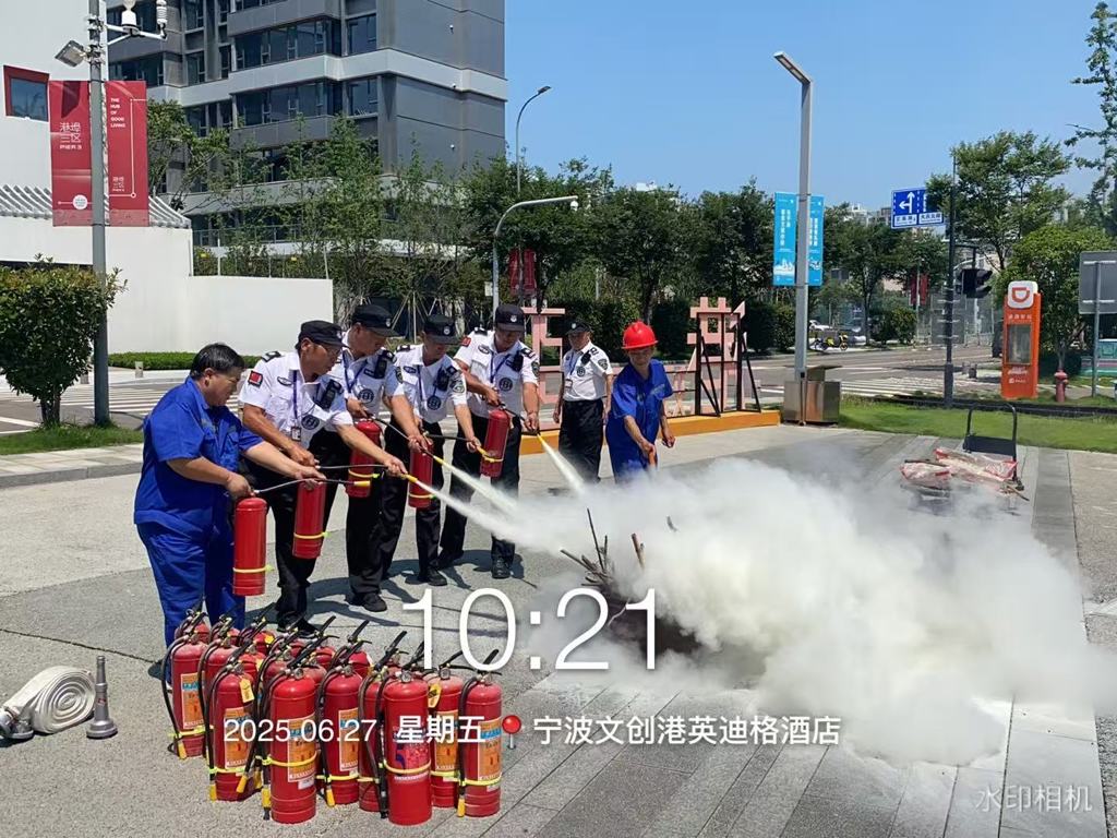 灭火.jpg